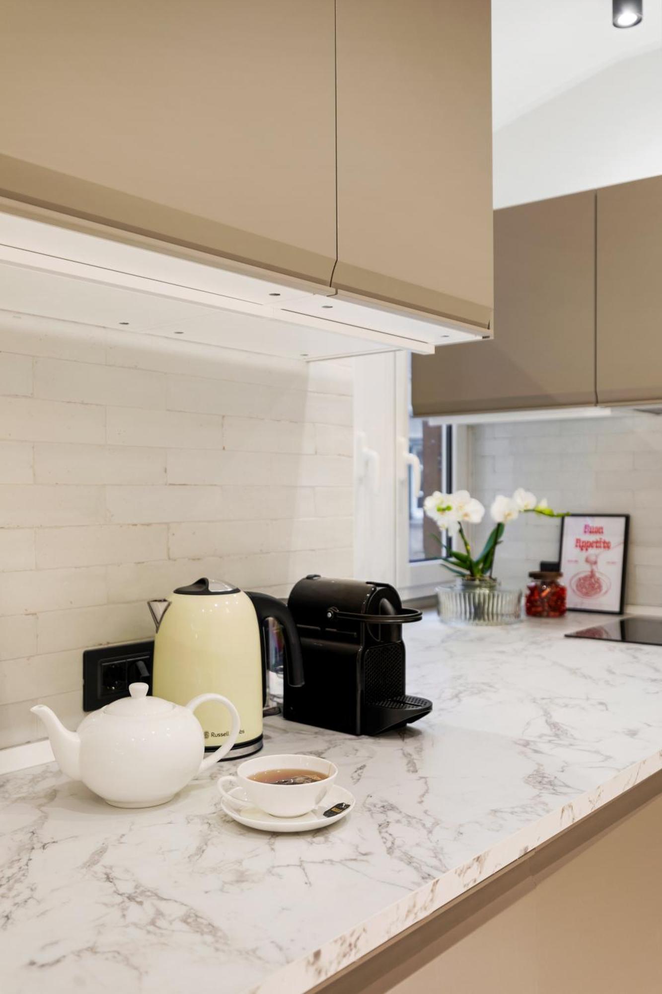רומא Adriana Boutique Guest House מראה חיצוני תמונה